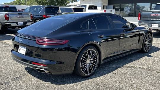 2018 Porsche Panamera