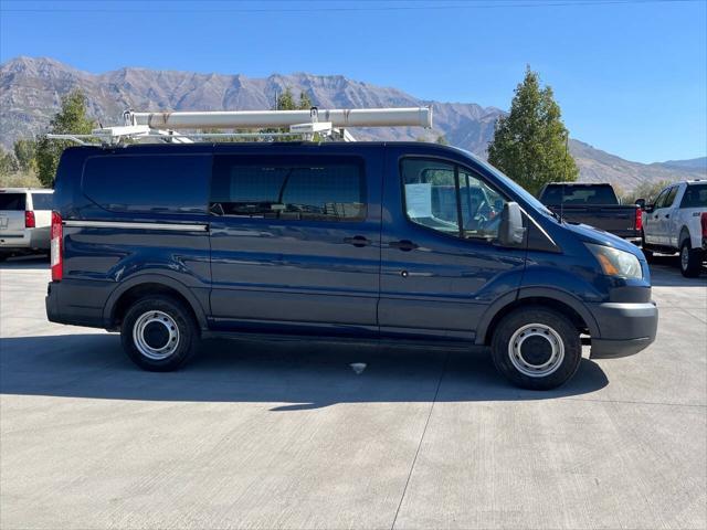 2015 ford transit-150 base