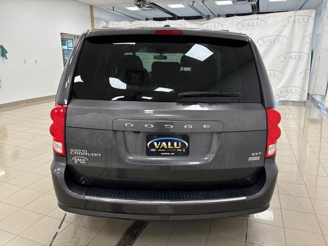 2017 dodge grand caravan sxt