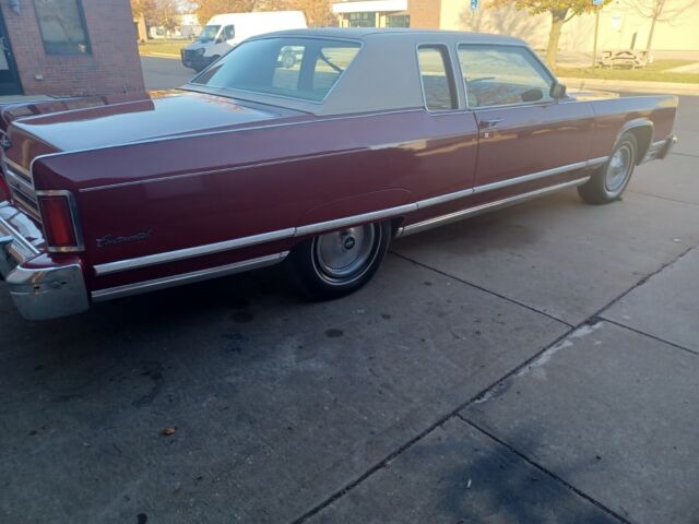 1977 lincoln continental, two door, rust free