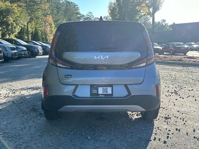 2023 kia soul lx