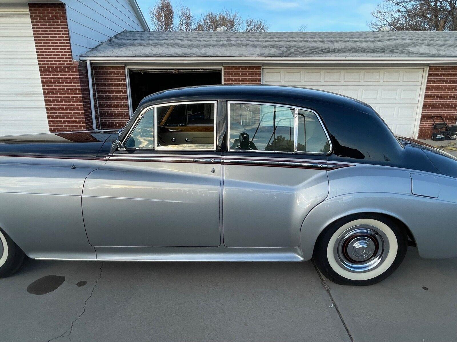 1961 rolls royce silver cloud ii engine v8