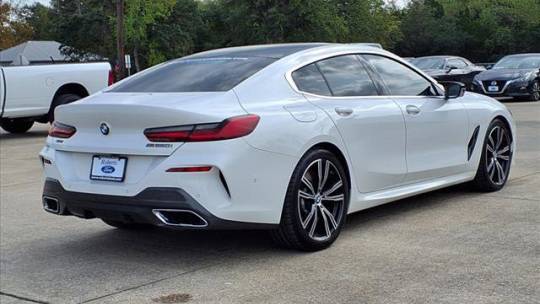 2022 BMW 8 series