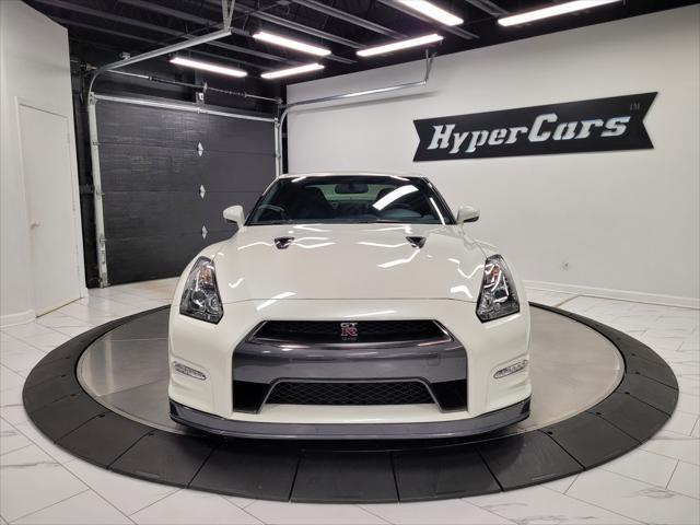 2013 nissan gt-r premium