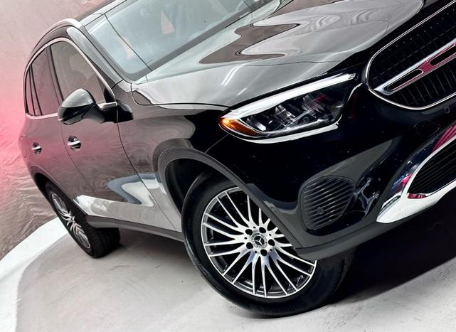 2023 mercedes-benz glc 300 base 4matic
