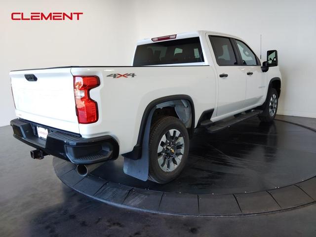 2022 chevrolet silverado 2500 custom