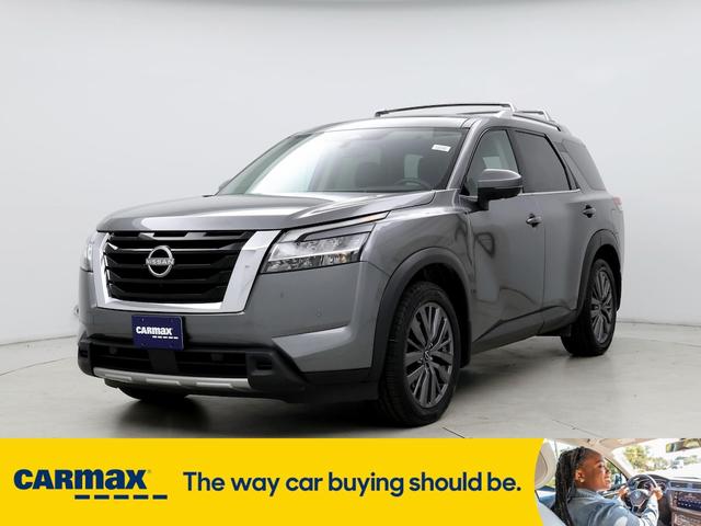 2023 nissan pathfinder sl