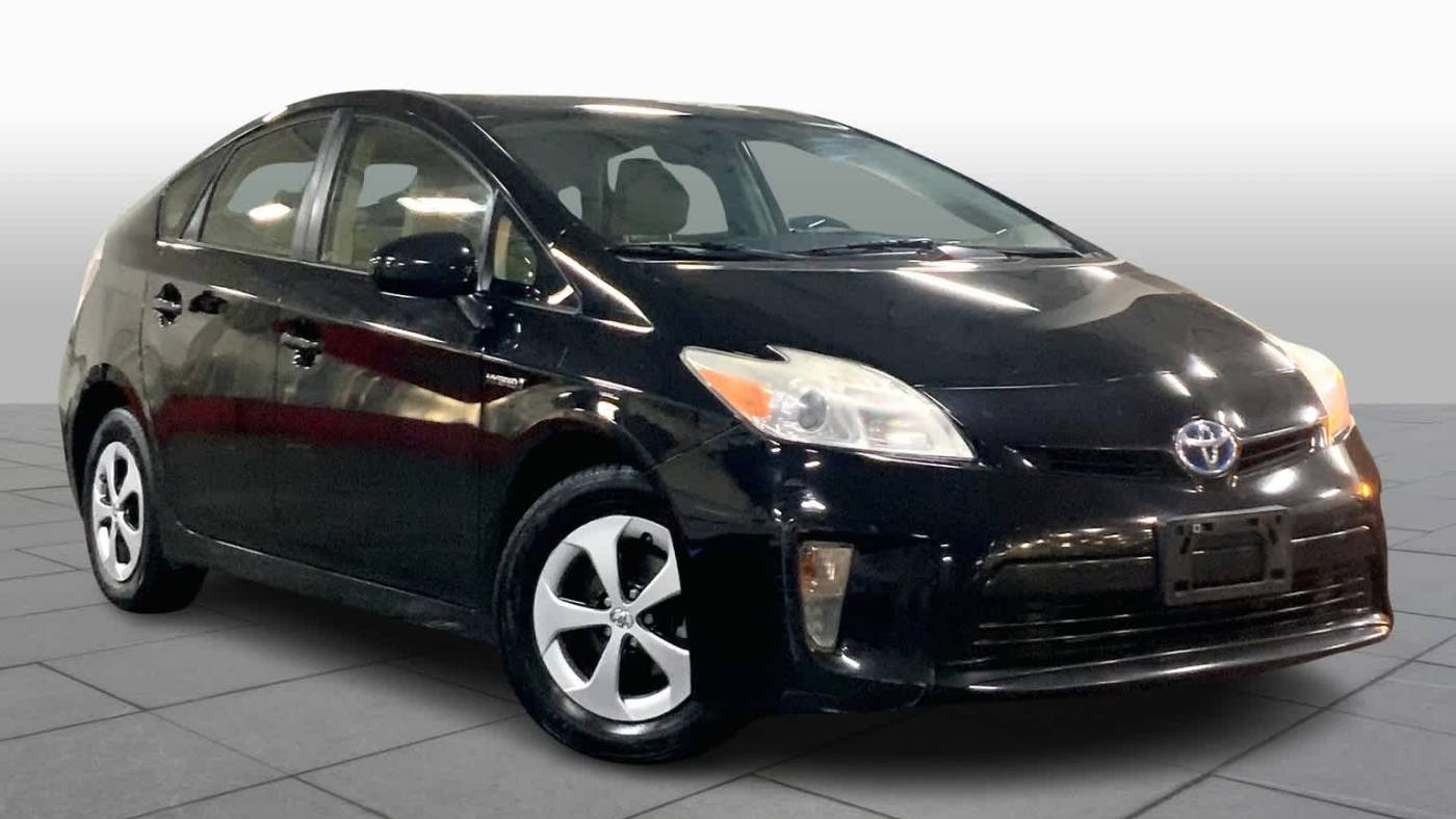 2013 toyota prius three