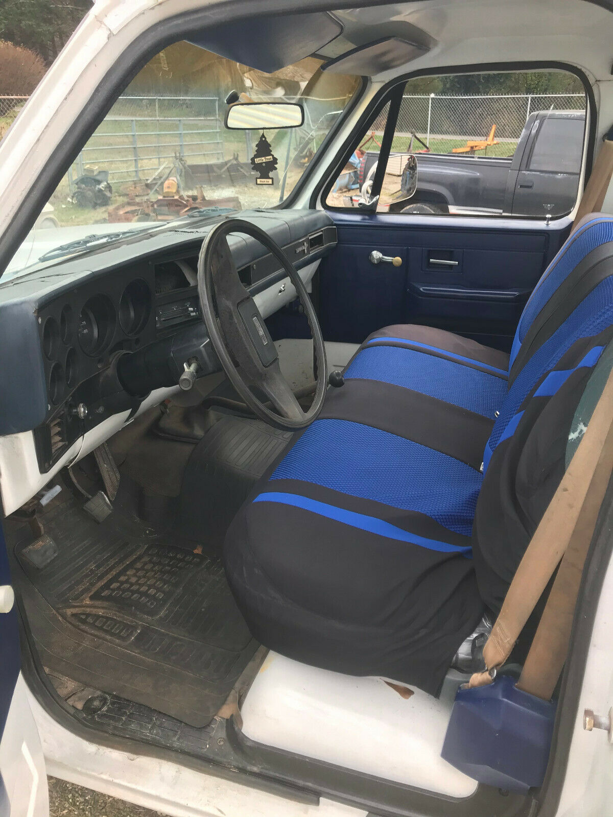 1984 gmc sierra 2500 flat bed "no reserve"