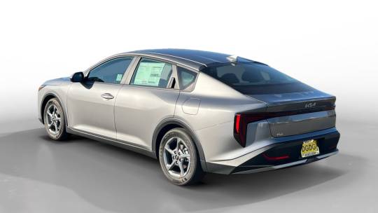 new 2025 kia k4 lxs