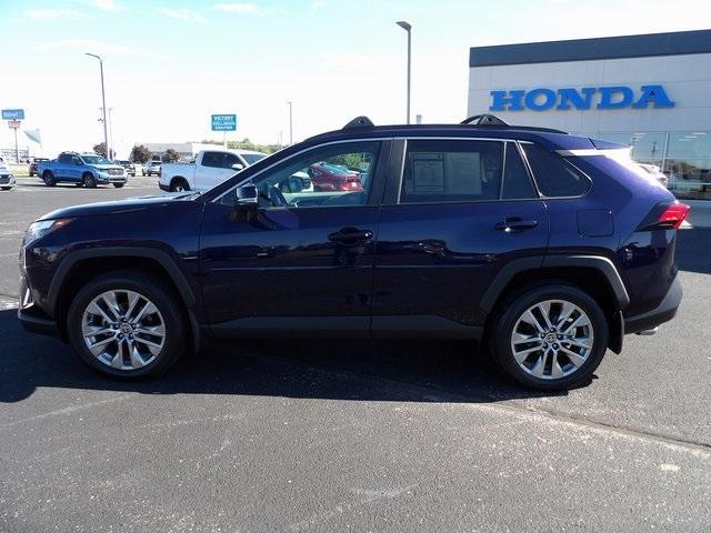 2023 toyota rav4 xle premium