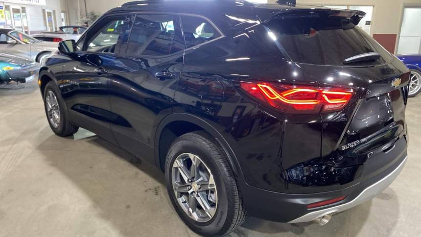 2023 chevrolet blazer lt