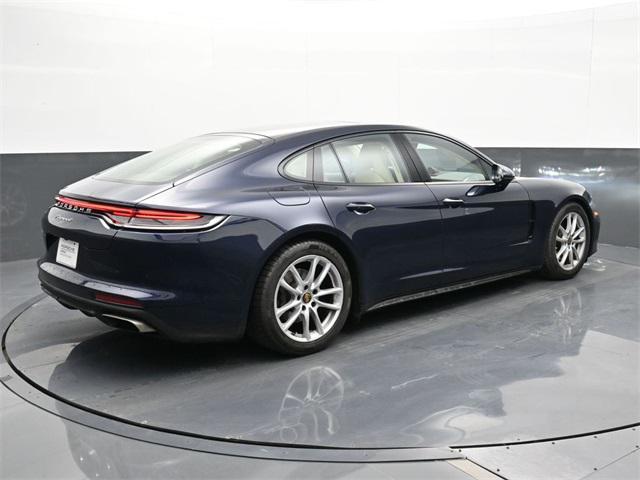 2022 porsche panamera 4