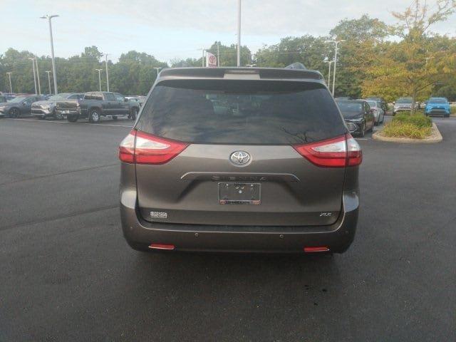 used 2017 toyota sienna xle terre haute, in 47802 for sale in terre haute, indiana