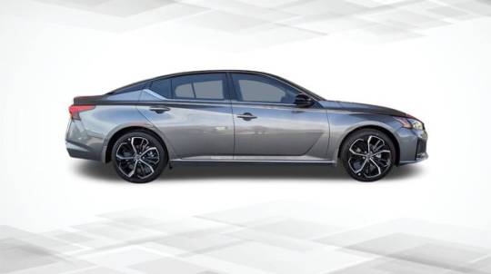 2025 Nissan Altima