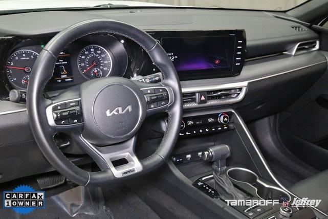 2024 kia k5 gt-line