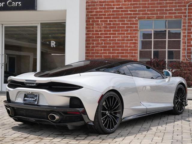 2023 mclaren gt base