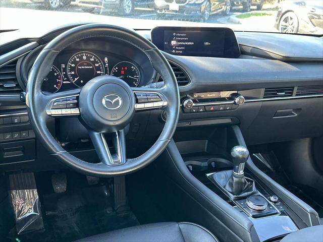 2020 mazda mazda3 fwd w/premium package