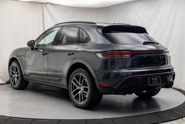 2024 porsche macan base