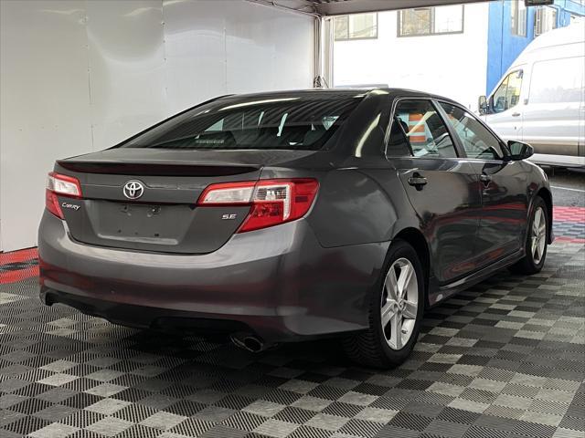 2012 toyota camry se