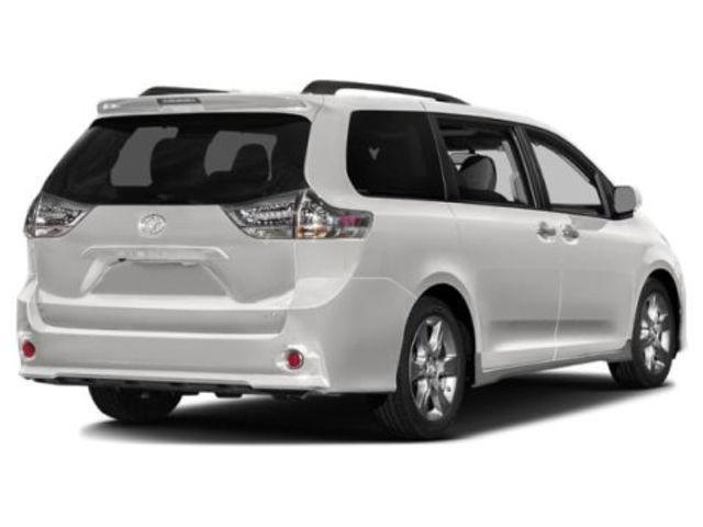 2015 toyota sienna se