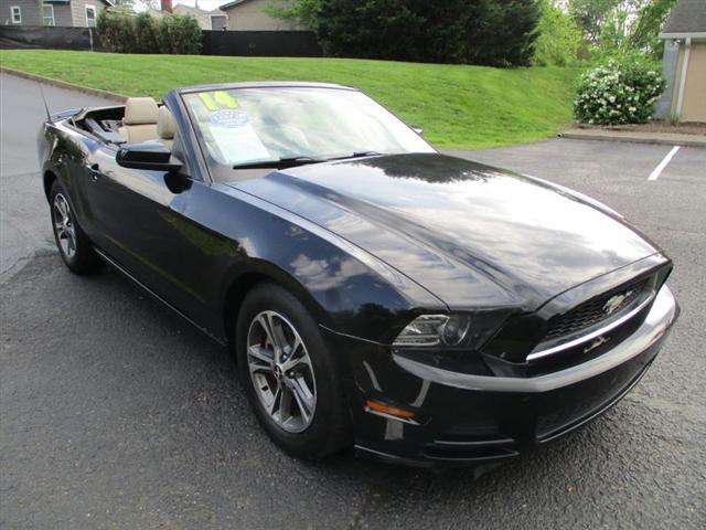 2014 ford mustang v6 premium