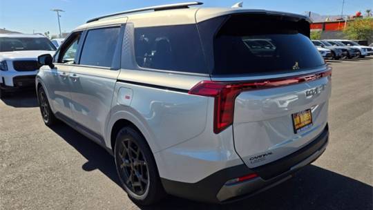 2025 Kia Carnival