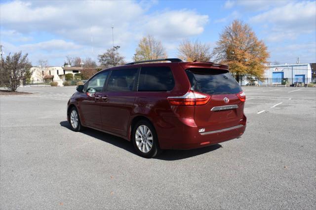 2015 toyota sienna limited
