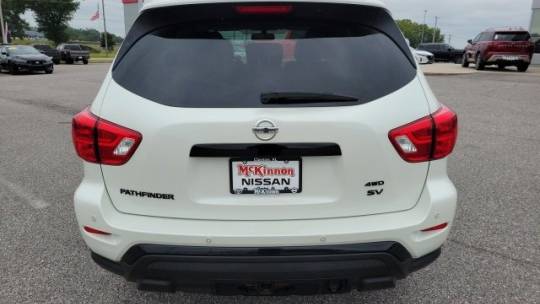 2020 nissan pathfinder sv