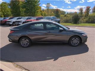 2025 Hyundai Elantra blue