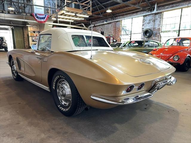 1962 chevrolet corvette base