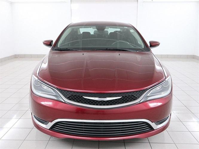 used 2016 chrysler 200 limited lawrence, ks 66046 for sale in laurence, kansas