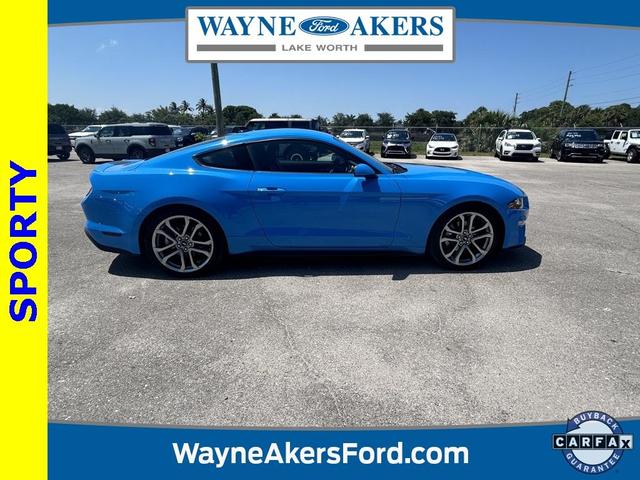 2022 ford mustang ecoboost premium