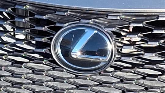2021 lexus is 300 base