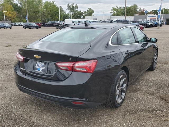 2022 chevrolet malibu fwd lt