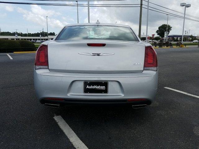 new 2019 chrysler 300 touring mobile, al 36606 for sale in mobile, alabama