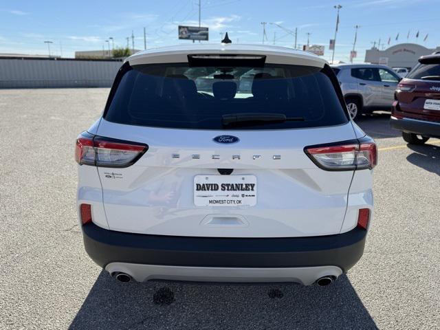 2021 ford escape s