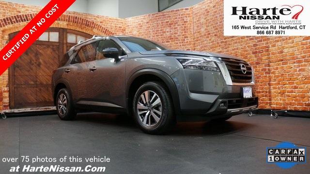 2023 nissan pathfinder sl