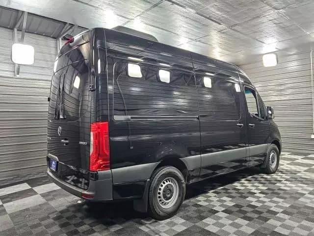 2023 mercedes-benz sprinter 2500 passenger standard roof w/144 wb van 3d in carrolltowne, maryland