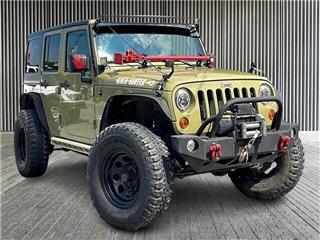 2013 Jeep Wrangler sahara