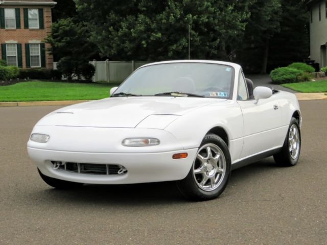 only 58k miles! clean carfax! convertible! a/c! sports coupe rwd 2dr roadster