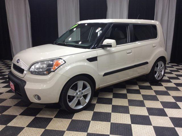 2010 kia soul !