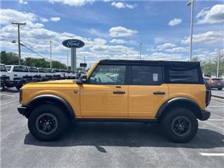 2021 Ford Bronco outer banks advanced