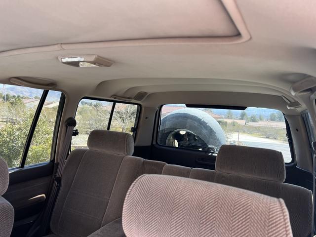 1993 toyota land cruiser base