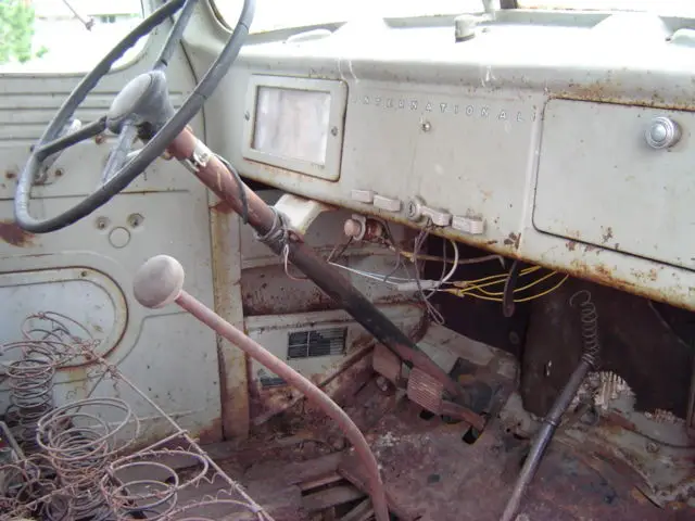 1942 ihc k-4 pickup !!