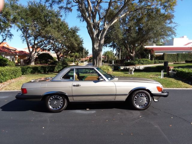 mercedes 560sl all original rare color and low miles