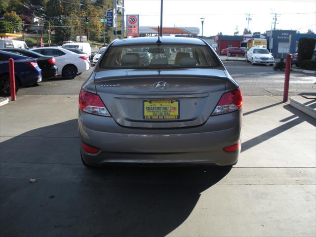 2012 hyundai accent gls