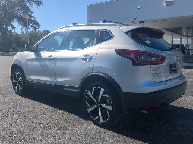 2022 nissan rogue sport sl