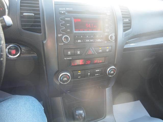 2011 kia sorento v6