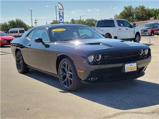 2022 Dodge Challenger sxt